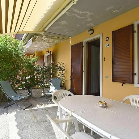 Apartment Charming Pacengo Garden