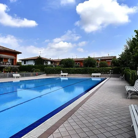 Charming Pacengo Garden Pacengo Di Lazise